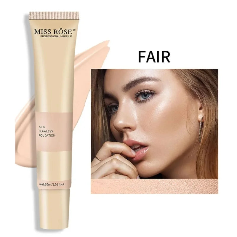 Long-Lasting Lightweight Liquid Foundation with Natural Radiant Finish